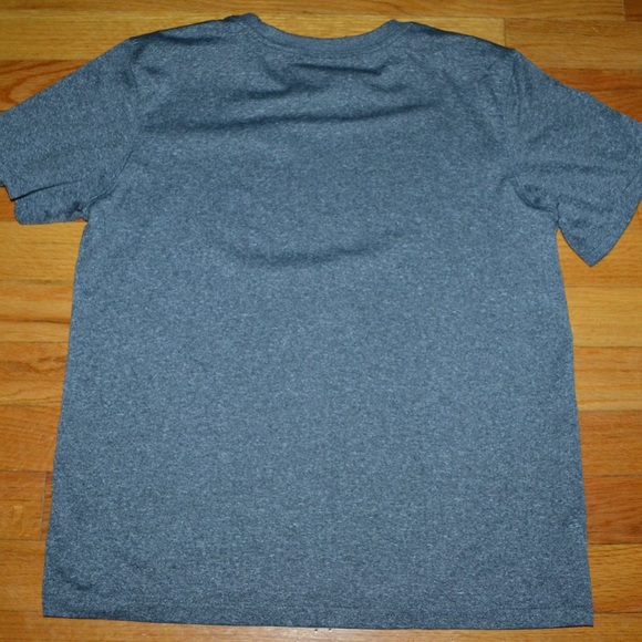 Youth boys Cleveland Cavaliers NBA Apparel shirt, size large 14/16 - Picture 4 of 4